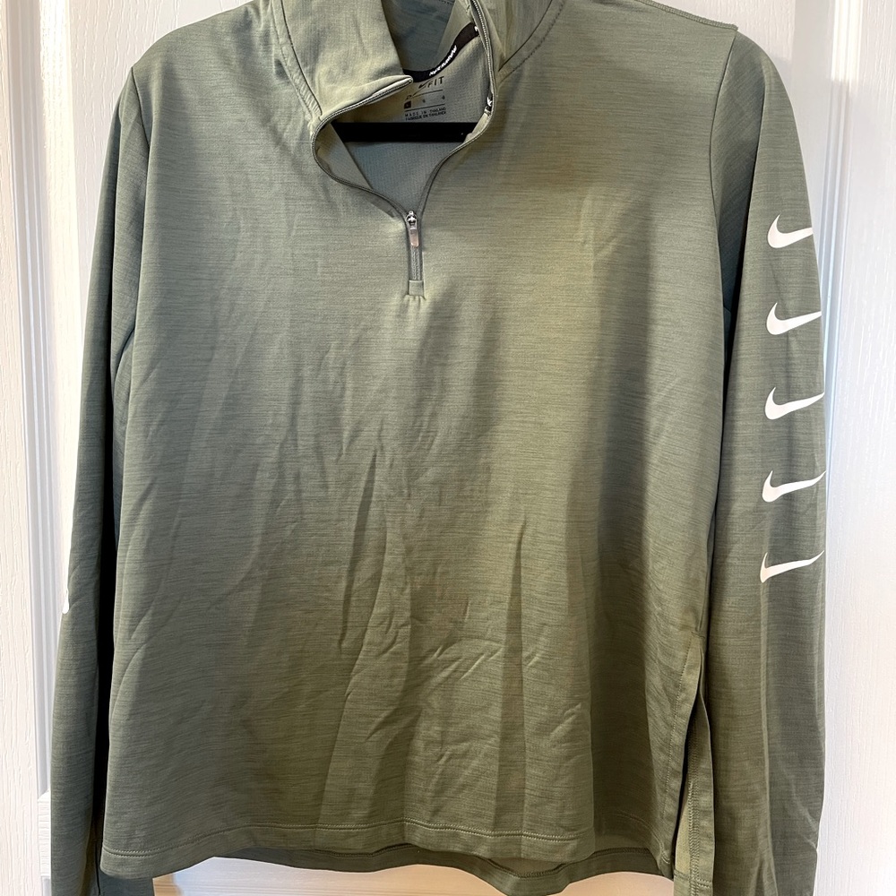 worn once! Nike running dri-fit pullover